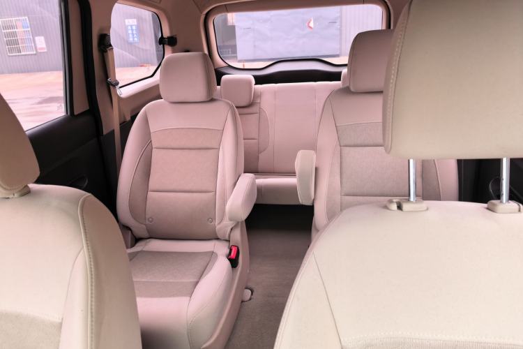 Used Wuling Hongguang 2014 1.5L S Standard Version