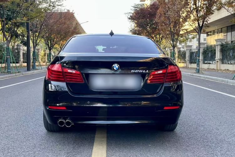 Used BMW 5 Series 2014 525Li Leading Model