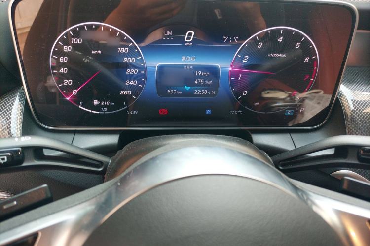 Used Mercedes-Benz GLC 2023 Facelift GLC 260 L 4MATIC Dynamic Version 5 Seats
