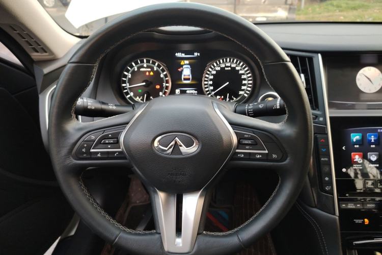 Used Infiniti Q50L 2018 2.0T Comfort Edition China VI Standard
