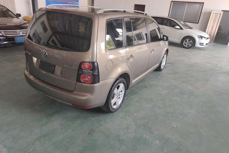 Used Volkswagen Touran 2015 1.4T DSG Comfort Edition 5 Seats
