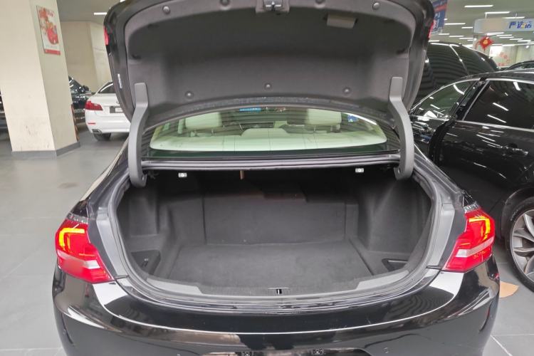 Used Buick LaCrosse 2018 30H Elite Edition
