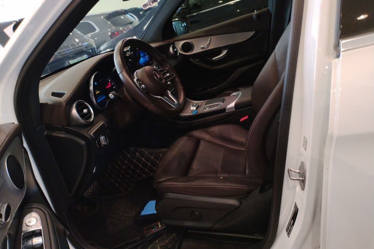 Used Mercedes-Benz GLC 2020 GLC 260 L 4MATIC Dynamic Model

