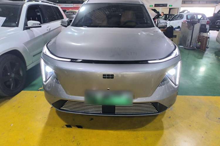 Used  L7 2023 1.5T 115 km Starship
