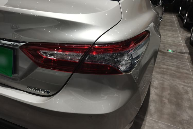 Used Toyota Camry 2019 Revised Version Dual-Engine 2.5 HG Luxury Edition
