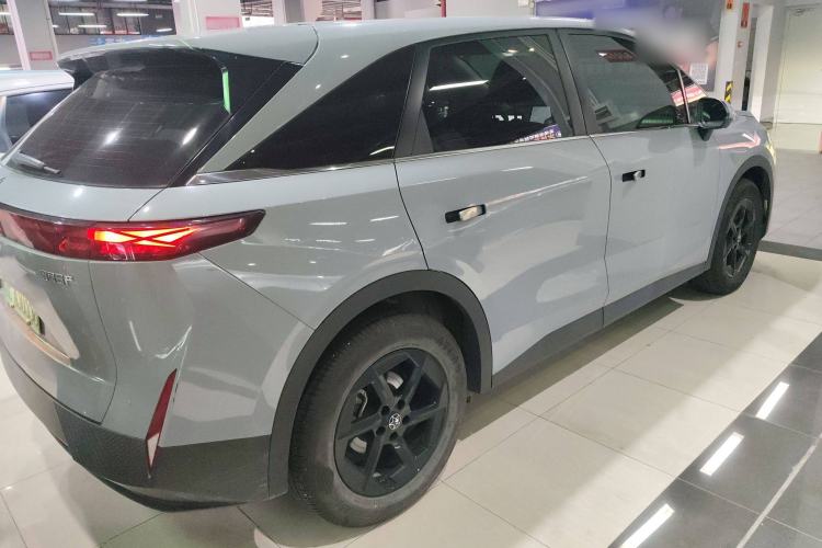 Used Venucia VX6 2024 520 Travel Edition
