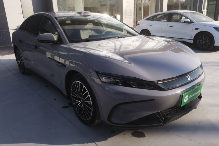 Used BYD Han 2025 EV Intelligent Driving Edition 701KM LiDAR Flagship Model
