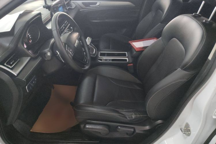 Used Haval M6 2021 PLUS 1.5T DCT Luxury Smart Connectivity Model
