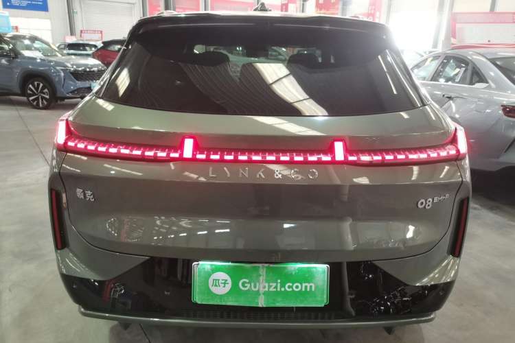 Used Lynk & Co 08 EM-P 2023 220km All-Wheel-Drive Performance Halo
