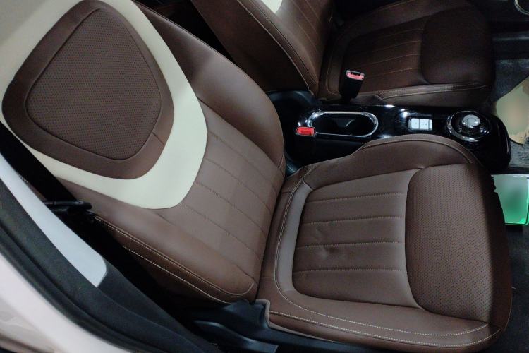 Used Wuling Bingo 2023 410 km Lingxi Deluxe Edition
