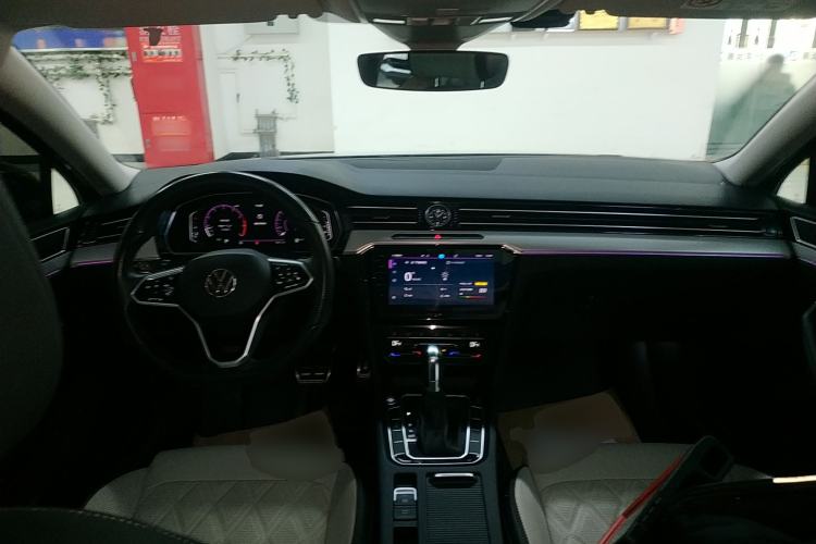 Used Volkswagen Magotan 2023 2 Million Units Commemorative Edition 330TSI DSG Luxury Version
