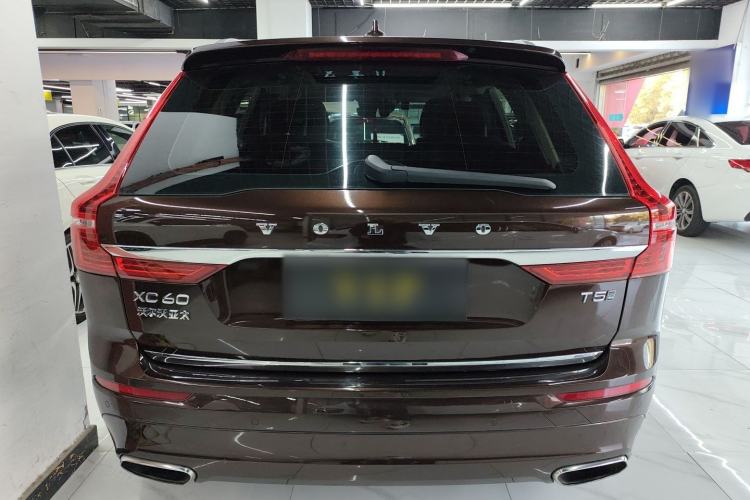 Used Volvo XC60 2019 T5 4x4 Zhiyuan Edition China VI Standard
