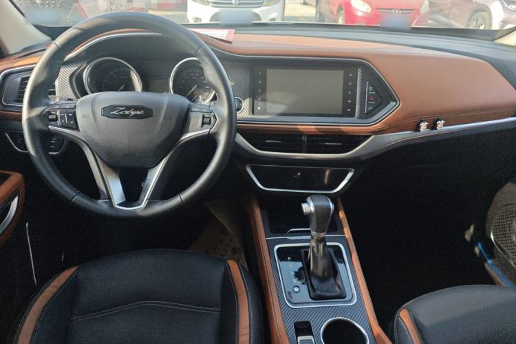 Used Zotye T300 2017 1.5T CVT Luxury Model