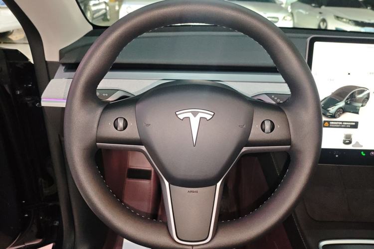 Used Tesla Model Y 2024 Rear-Wheel-Drive Version

