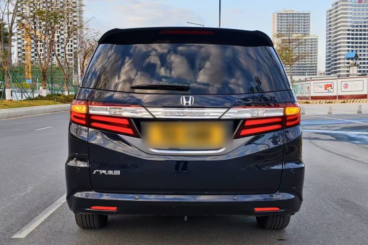 Used Honda Odyssey 2015 Updated Version 2.4L Smart Edition