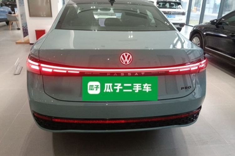 Used Volkswagen Passat 2025 Pro 380TSI Starry Dragon Luxury Edition
