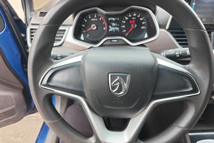 Used Baojun 310W 2017 1.5L Manual Comfort Model China V Standard