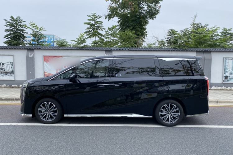 Used GAC Trumpchi M8 2024 Master Series 400T Prestige Edition