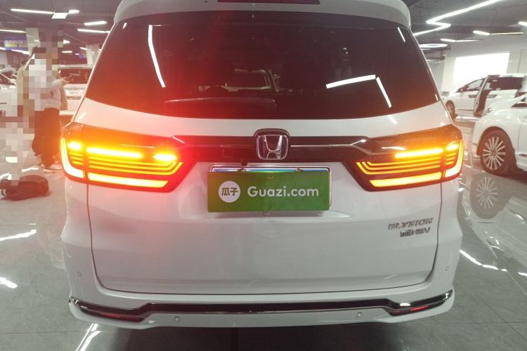 Used Honda Elysion 2022 2.0L eHEV Luxury Edition
