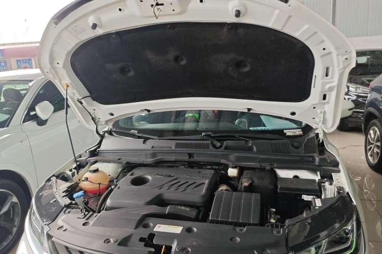 Used Geely Auto Coolray 2020 Facelift 240T DCT Hunter
