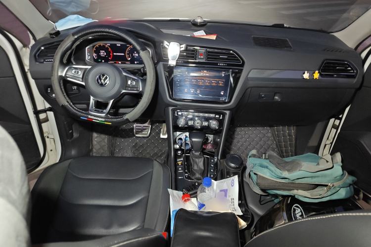 Used Volkswagen Tiguan L 2021 330TSI Automatic Two-Wheel Drive R-Line Enhanced Edition
