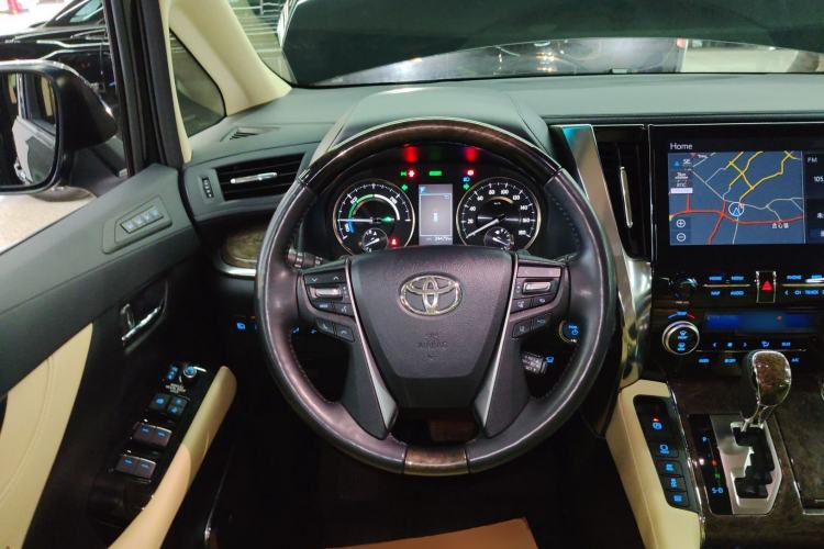 Used Toyota Vellfire 2023 Crown Dual-Engine 2.5L HV Ultimate Edition
