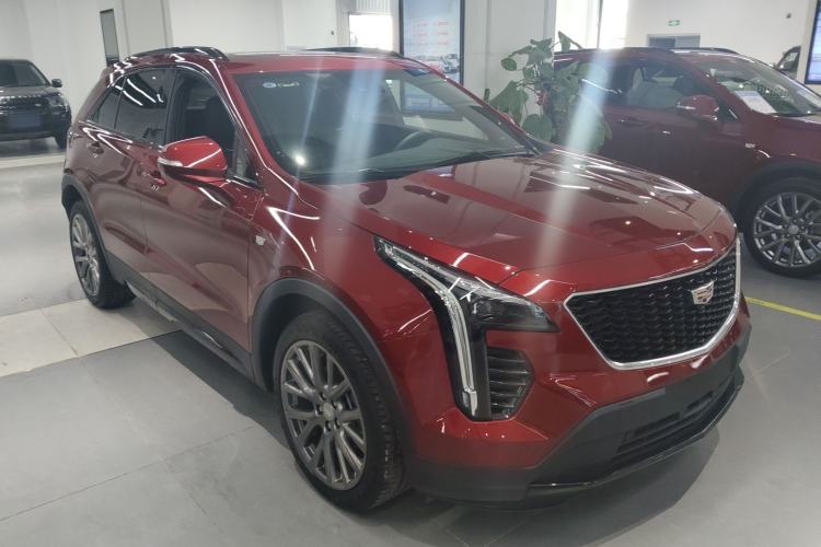 Used Cadillac XT4 2022 28T Four-Wheel Drive Platinum Edition
