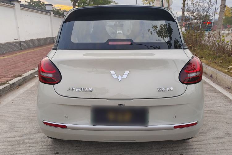 Used Wuling Bingo 2024 203km Light Edition
