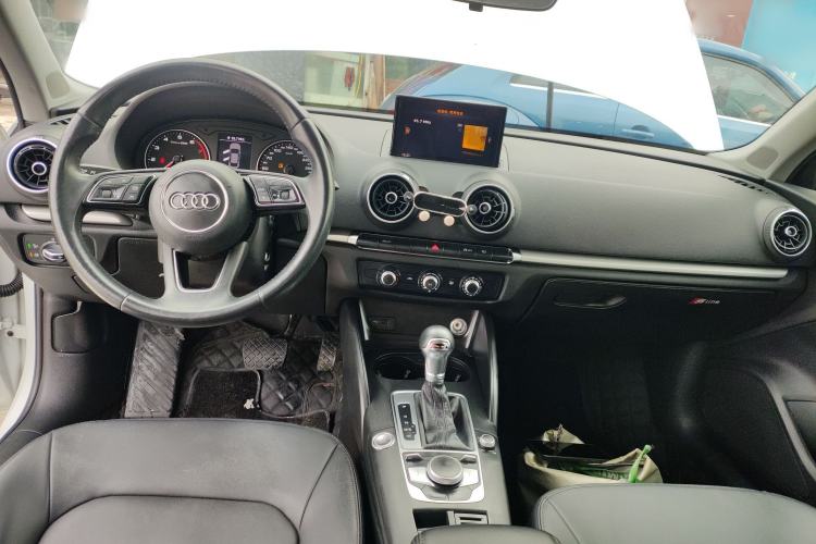 Used Audi A3 2019 Limousine 35 TFSI Ambition China V