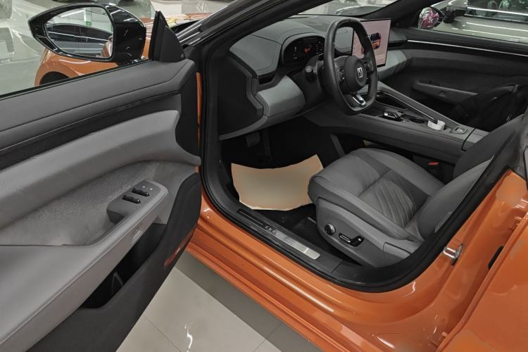 Used Zeekr 001 2025 WE Edition 100 kWh Rear-Wheel Drive