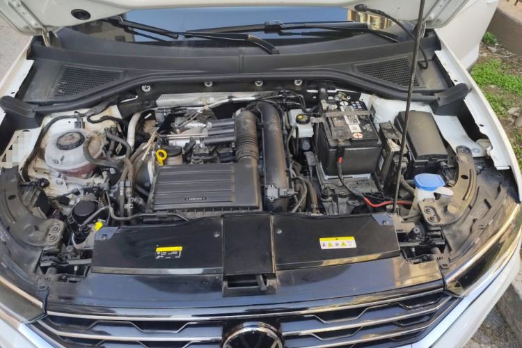 Used Volkswagen T-ROC 2022 280TSI DSG Two-Wheel Drive Comfort PLUS
