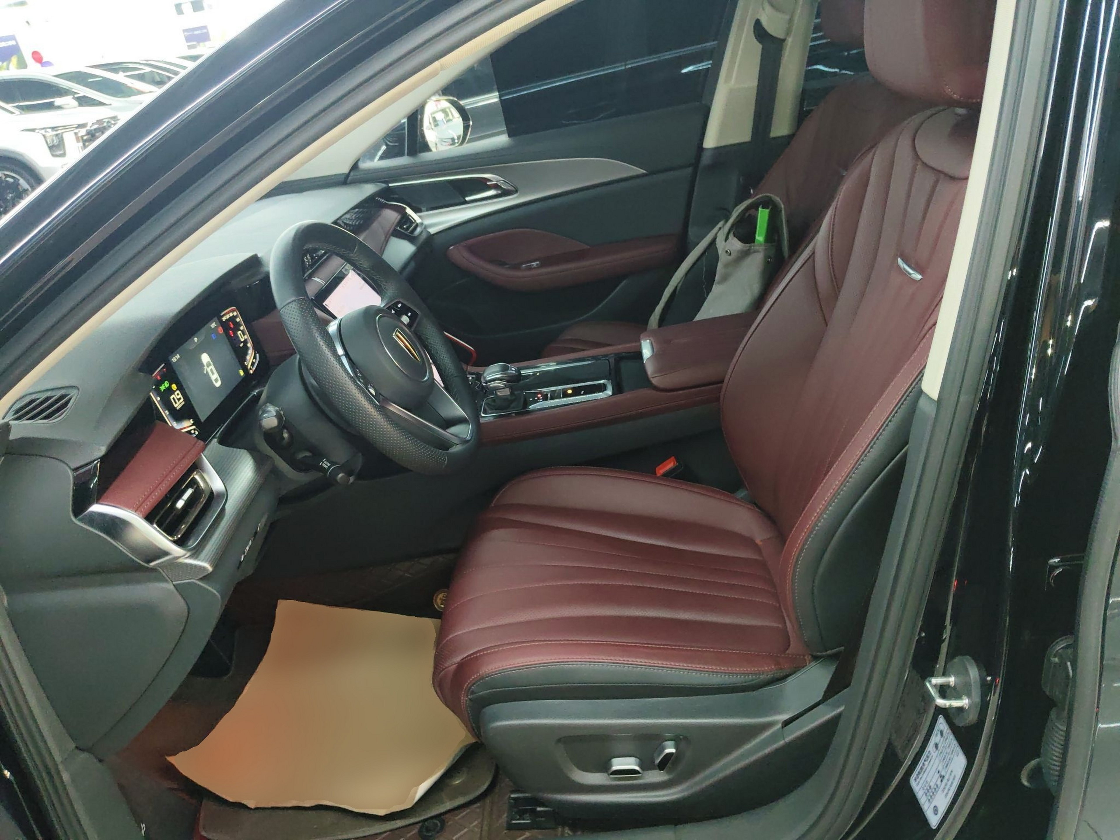 Переднее сиденье в автомобиле