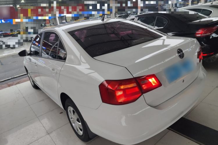 Used Volkswagen Jetta 2015 1.6L Manual Fashion Edition