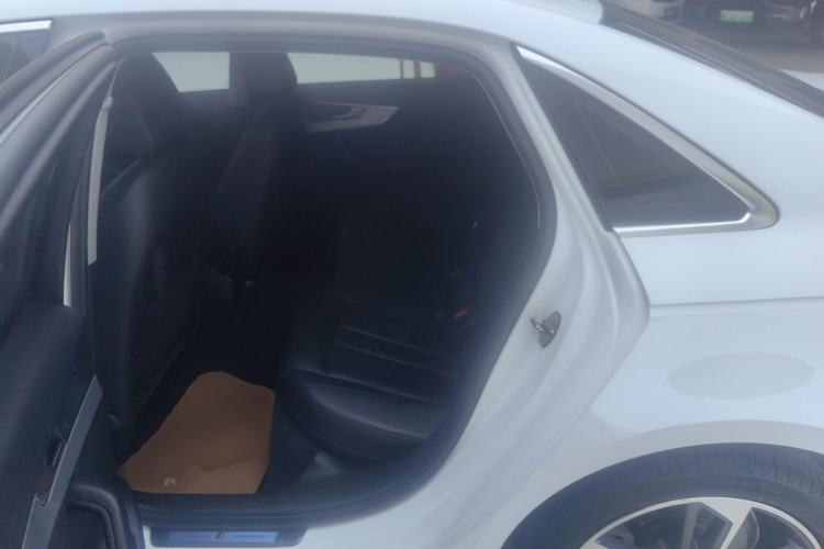 Used Audi A4L 2019 40 TFSI Fashion Edition China VI Emission Standard