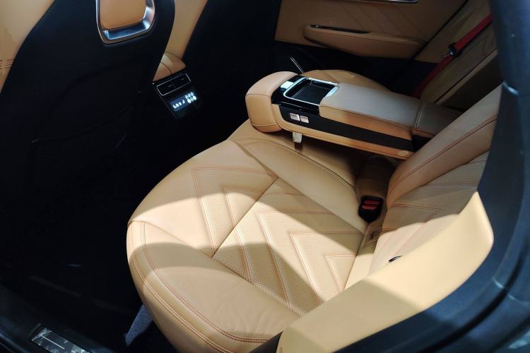 Used Zeekr 001 2021 Ultra-Long Range Dual-Motor YOU Version
