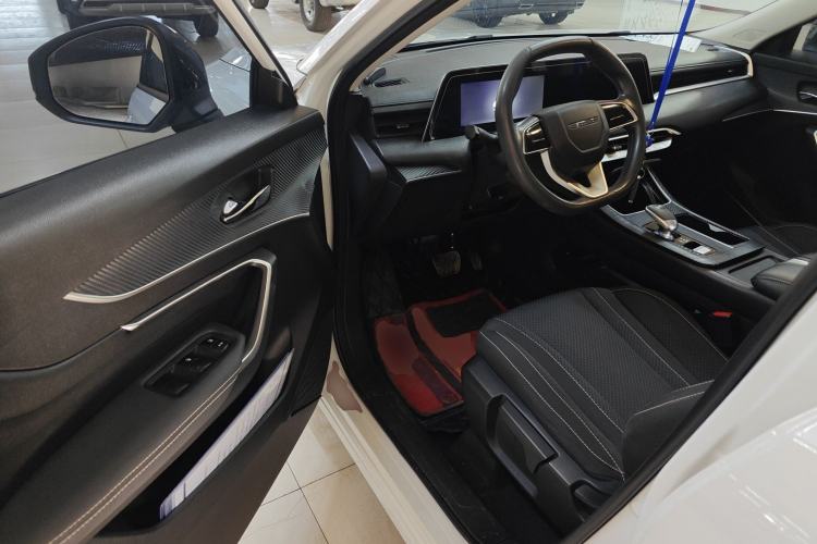 Used Venucia V 2021 260T New Star Edition
