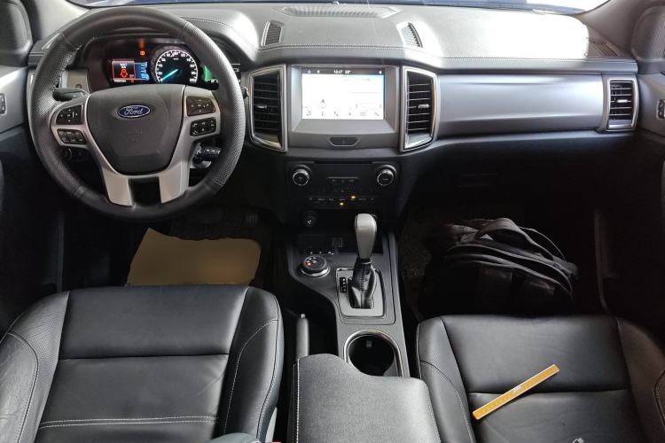 Used Ford Everest 2017 2.0T Gasoline Automatic 4x4 Luxury Edition 5 Seats
