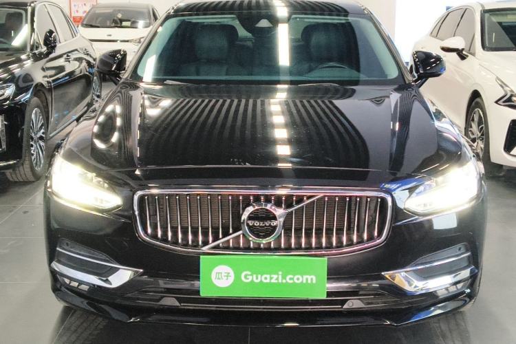Used Volvo S90 2019 T5 Zhiyi Edition
