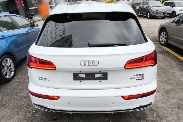 Used Audi Q5L 2020 Updated 40 TFSI Prestige Fashion Edition
