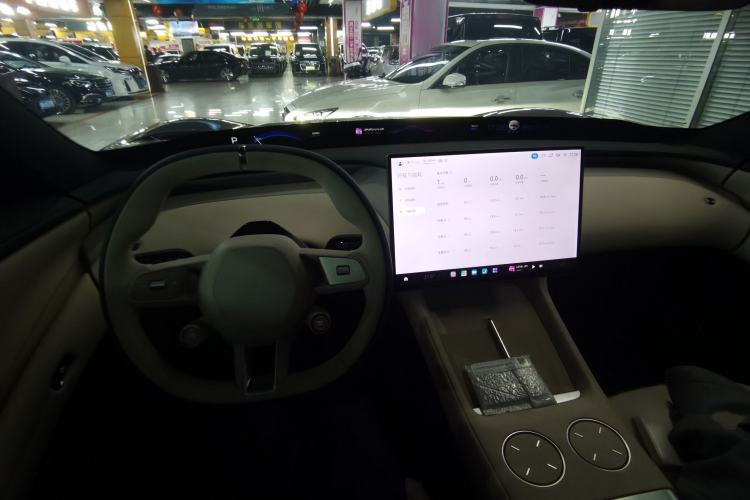 Used  YU7 2025 Ultra-Long Range Rear-Wheel Drive Version