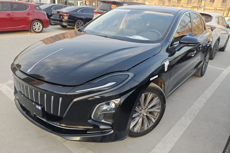 Used Hongqi E-QM5 2022 431 km Charge & Enjoy Edition