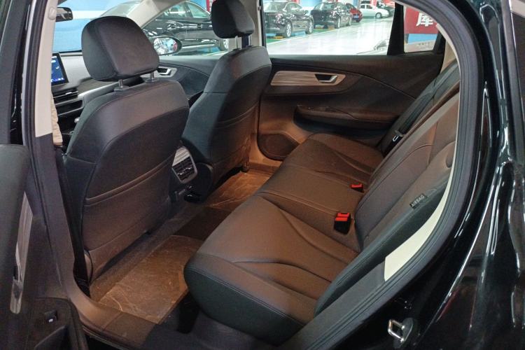 Used Hongqi E-QM5 2024 500km Range Edition