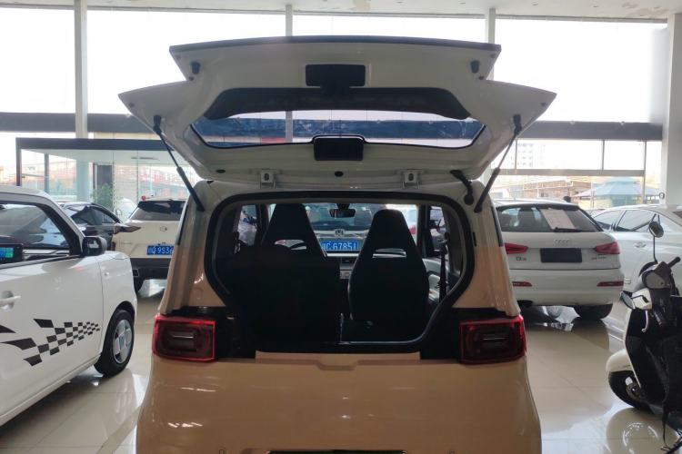 Used Wuling Hongguang MINIEV 2022 Macaron Premium Model – Lithium Iron Phosphate