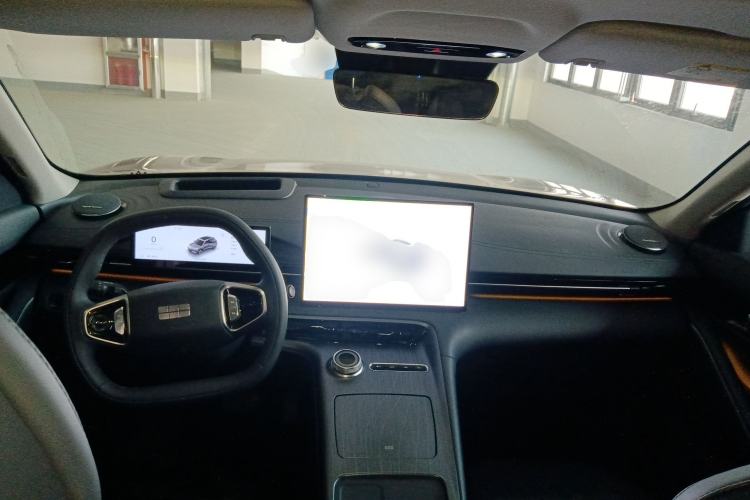 Used  E5 2024 530km Starship Edition
