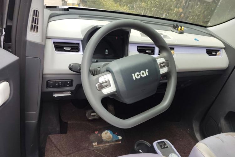 Used Chery QQ Ice Cream 2022 120km Conical Shape Lithium Iron Phosphate
