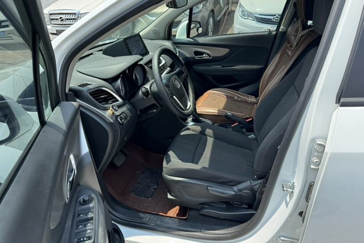 Used Buick Encore 2015 1.4T Automatic Two-Wheel Drive Urban Elite Version
