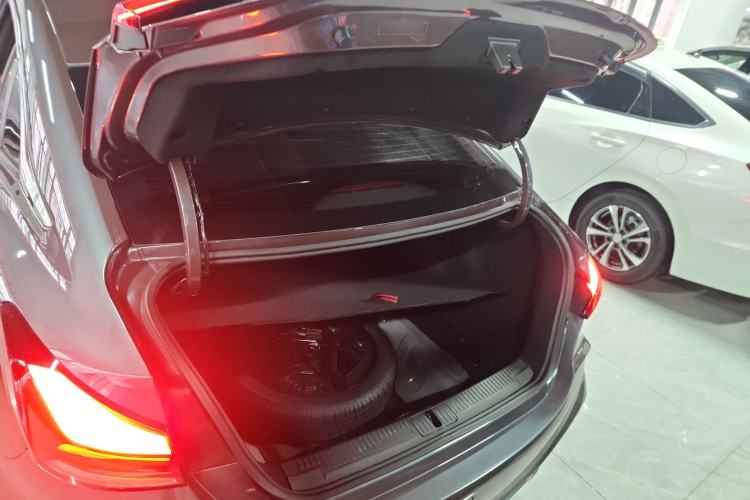 Used MG 5 2025 300TGI Global Flagship Edition
