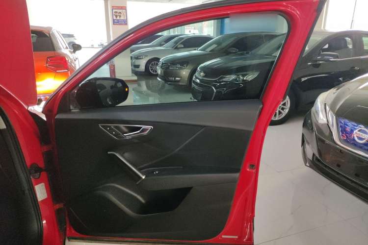 Used Audi Q2L 2018 35 TFSI Launch Exclusive Edition China VI
