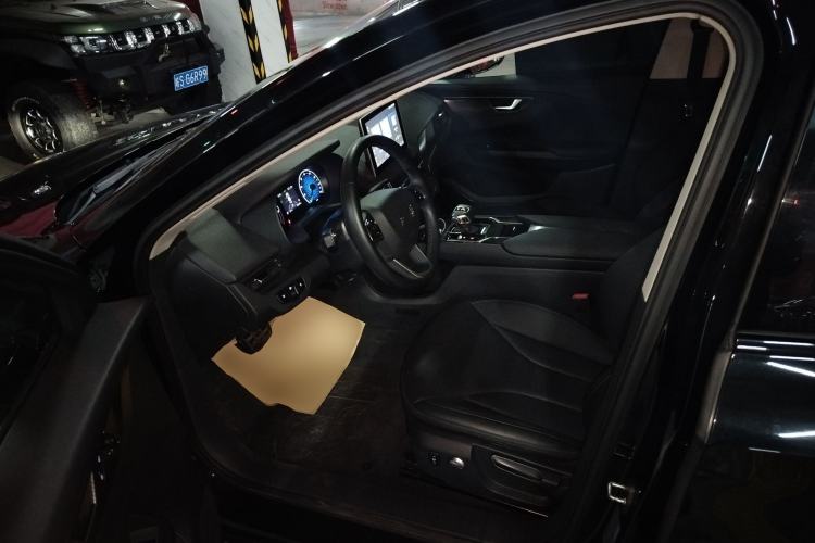 Used Hongqi E-QM5 2023 Revised Version Basic Travel Edition
