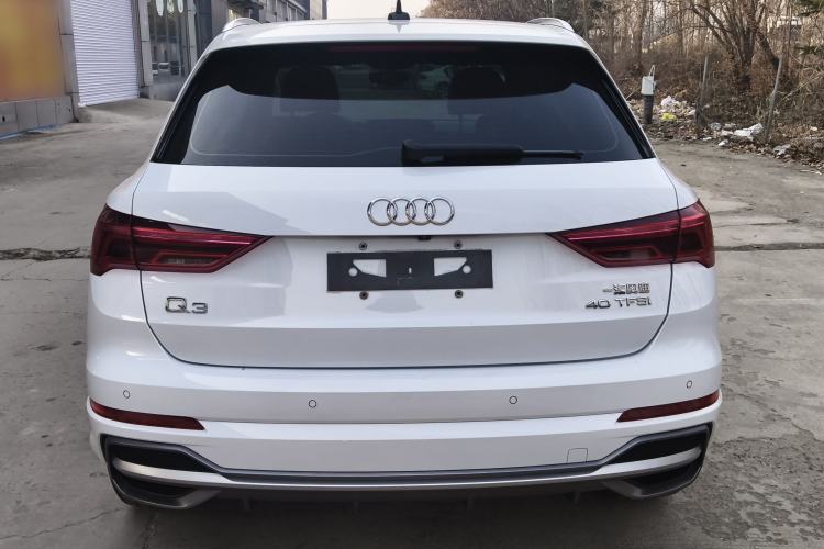 Used Audi Q3 2021 40 TFSI Fashion Dynamic Model
